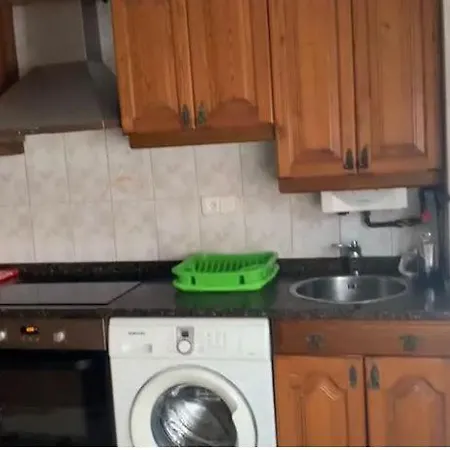 Piso Macias Picavea * Σανταντέρ