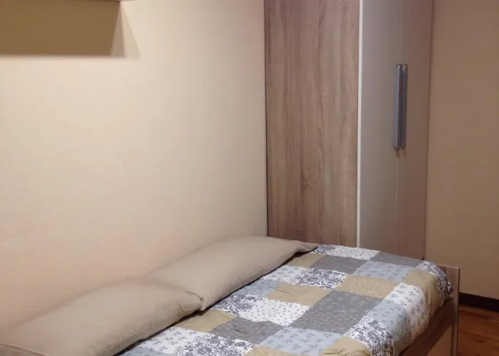 Piso Macias Picavea Lejlighed